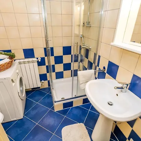 Holiday home Lidija Mit Pool Fuer 8 Personen Antonci (Porec)
